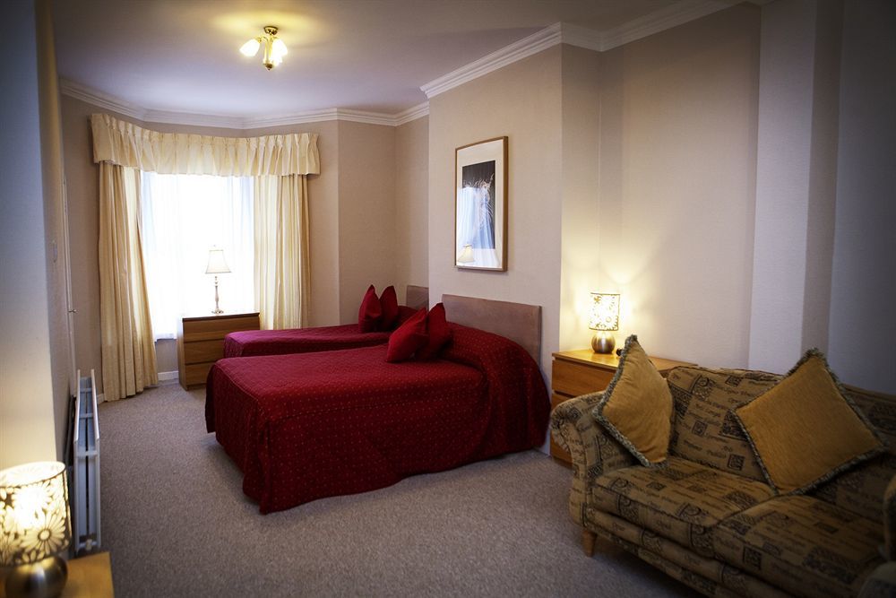 York House Hotel Уитли-Бей Экстерьер фото